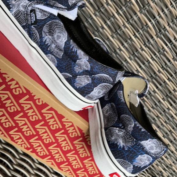 Vans Classic Slip-On Wireframe Skulls black/true White WMNS - Picture 15 of 16